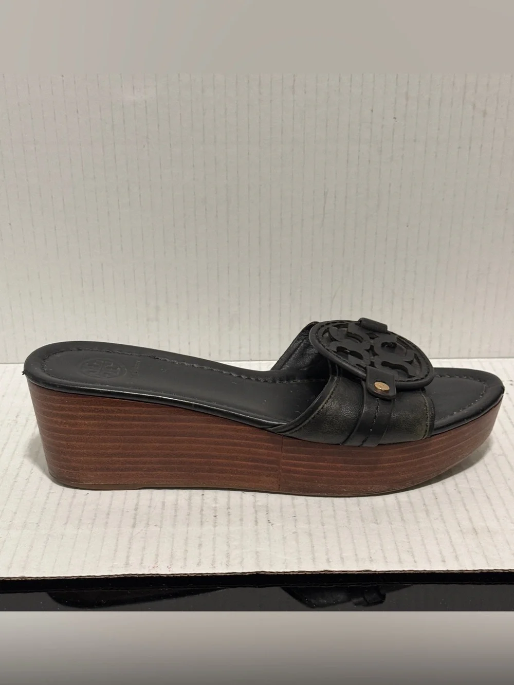 Tory Burch Madalena Black Leather Wedge Slide Sandals Double T Logo Platform 8 - Picture 10 of 11